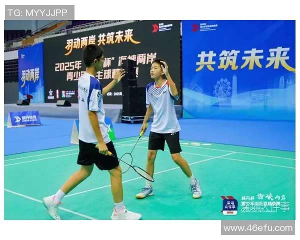 羽毛球配合实力大比拼深圳羽毛球队荣获全国第三名佳绩