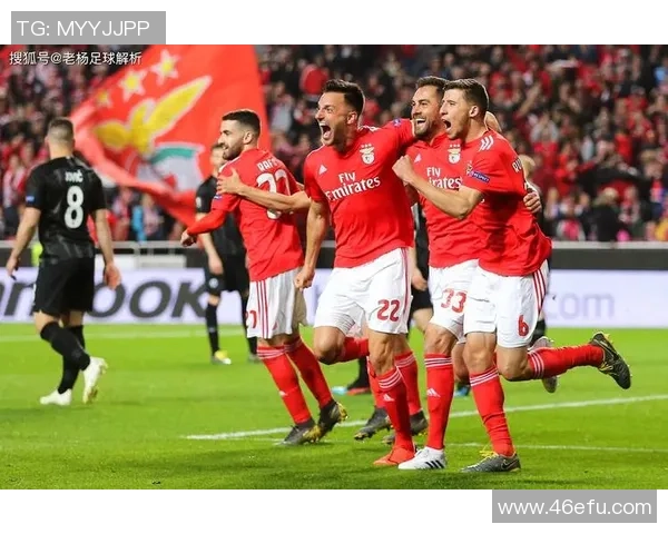 足球明星独特庆祝瞬间的精彩瞬间回顾与解析 足球明星独特庆祝瞬间的精彩瞬间回顾与解析